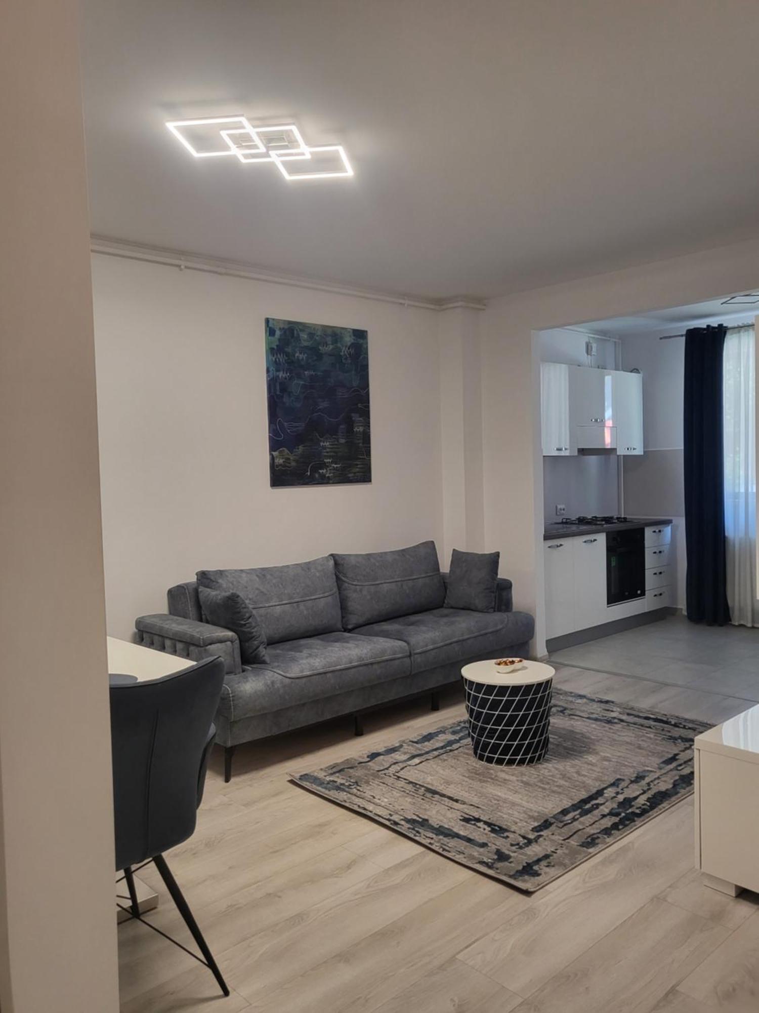 Hils Pallady Apartament Lyly Букурещ Екстериор снимка