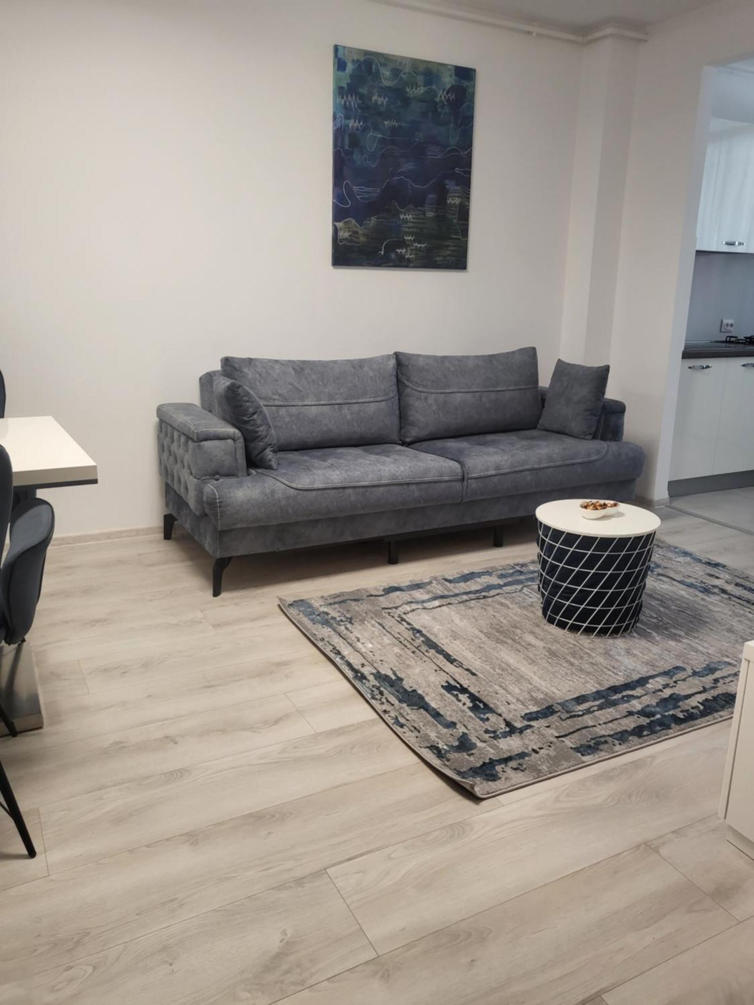 Hils Pallady Apartament Lyly Букурещ Екстериор снимка